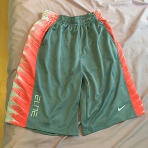 Nike Elite grey and peach basketball shorts